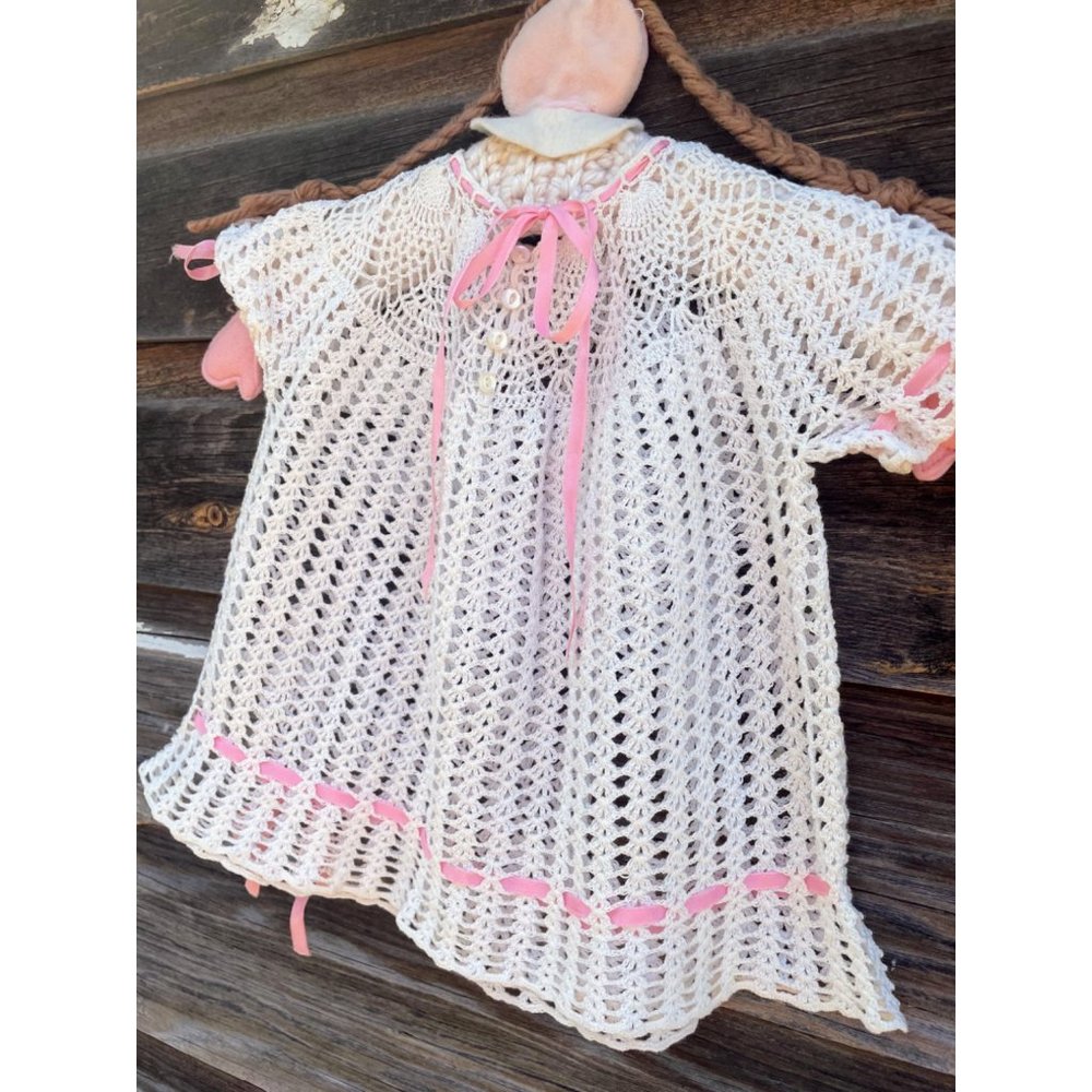 Antique Art Deco Crochet Baby Dress Silk Ribbons Crochet Doll Hanger - Picture 12 of 16